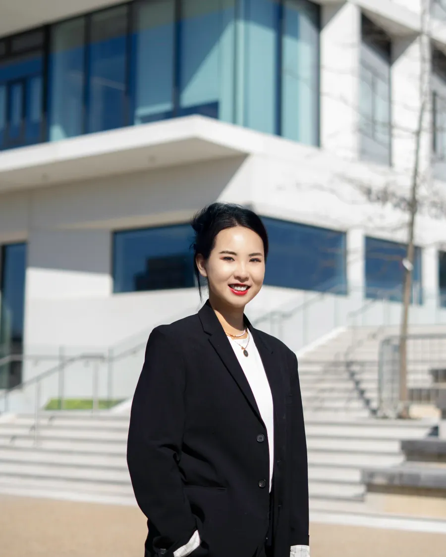 Corporate outdoor personal branding portrait in Cambridge by Immortal Photography